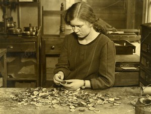 United Kingdom Photographic Buttons Factory Prince of Wales Old Photo 1930