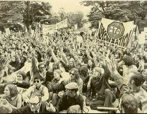 USA Sacramento Antiwar Anti Nixon Demonstration Old Photo 1970