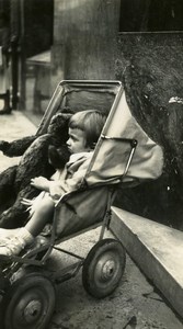 France Lille l'ours en peluche Jouet Jeu d'Enfants Ancienne Photo Amateur 1950