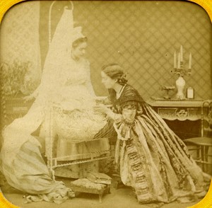France Paris Cradle Bedside Nurse & Mother old Stereo Tissue Photo 1865
