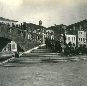 Italy Chioggia People seated on Ponte Vigo old Possemiers Stereo Photo 1908