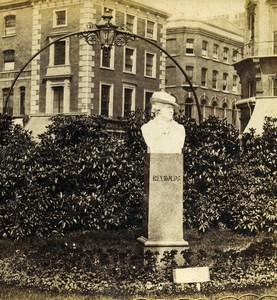 London Leicester Square Joshua Reynold Statue Old Stereoview FGO Stuart 1875