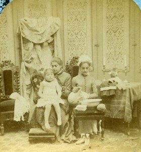 French Scene de Genre Baby's Toilet Old Block Stereoview Photo 1870