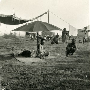 India Allahabad Sadhu Penitent under sunshade Old Stereo Photo Kurt Boeck 1906