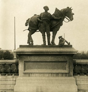 Belgium Liege Statue of Hauler Old NPG Stereoview Photo 1900's