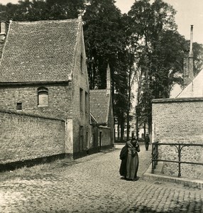 Belgium Bruges Brugge Beguinage Cobbled street Old NPG Stereoview Photo 1900's