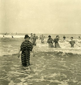 Belgium Ostend Oostende Group of bathers Old NPG Stereoview Photo 1900's