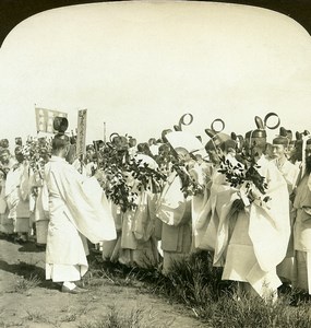 Tokyo Shinto Priests Hitachi Maru Victims Old White Stereoview Photo 1900