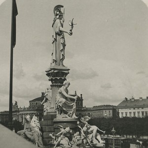 Austria Vienna Minerva Group at the Parliament Old Stereoview Photo 1900