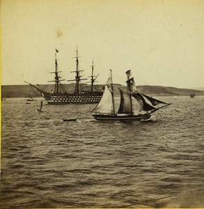 Royaume Uni Ecosse Firth of Forth HMS Royal Albert & Voilier ancienne Photo Stereo 1860's
