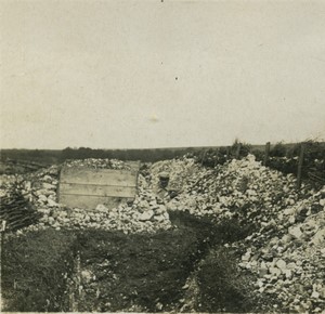 France First World War narrow trench leading to front line old Stereo Photo 1918