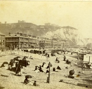 UK Dover Beach Holiday Makers Old Anonymous Stereoview Photo 1860