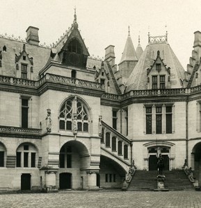 France Pierrefonds Castle Courtyard Old NPG Stereoview Photo 1900