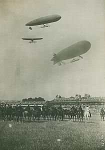 Dirigible Airplane Flying Aviation militaire Photo 1911