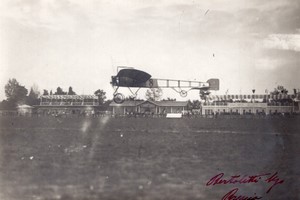 Italie Meeting de Brescia Bleriot en vol sur Monoplan Aviation Ancienne Photo 1909